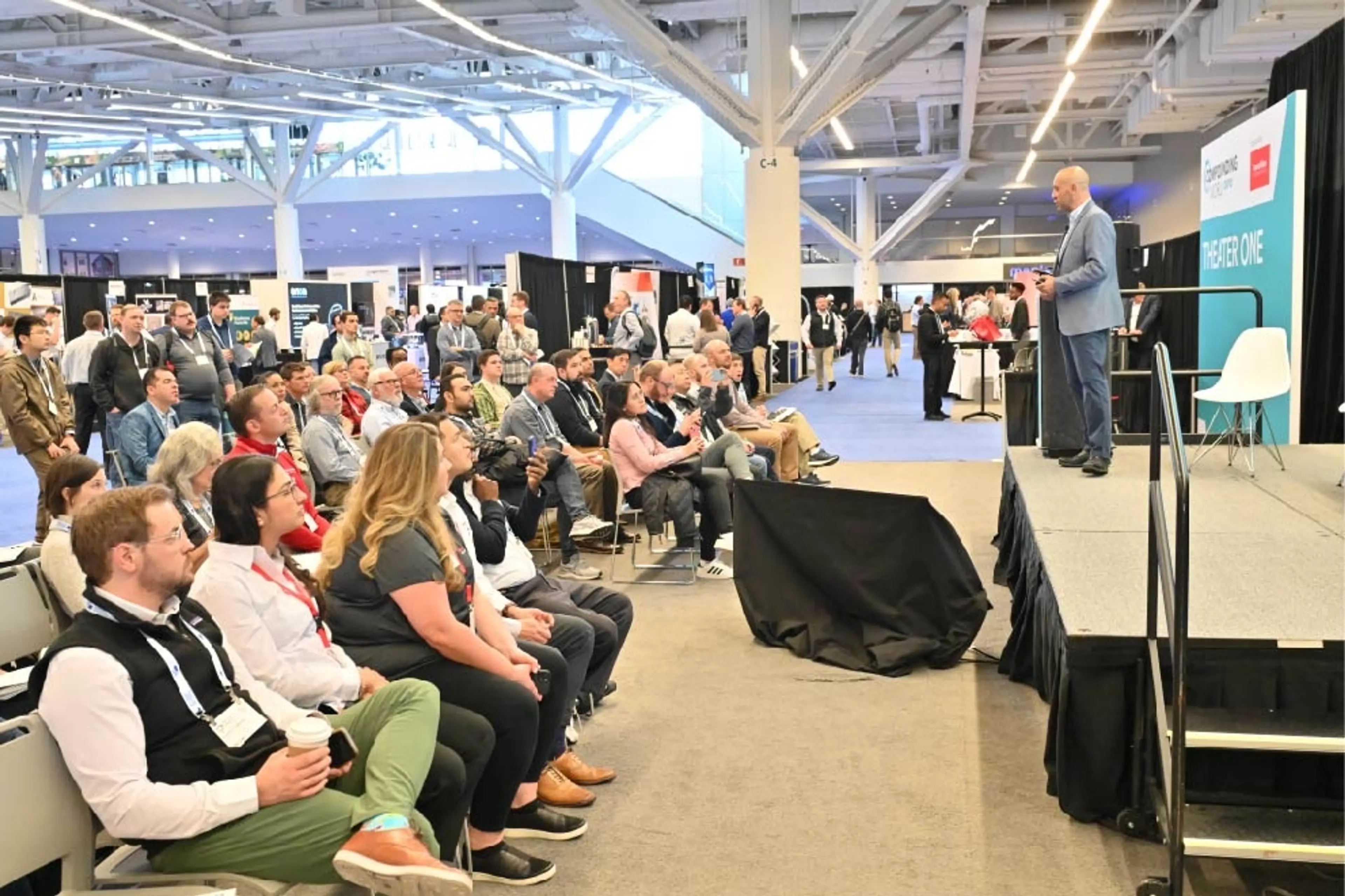 Busy conference theatre at AMI's North American Expo in 2023